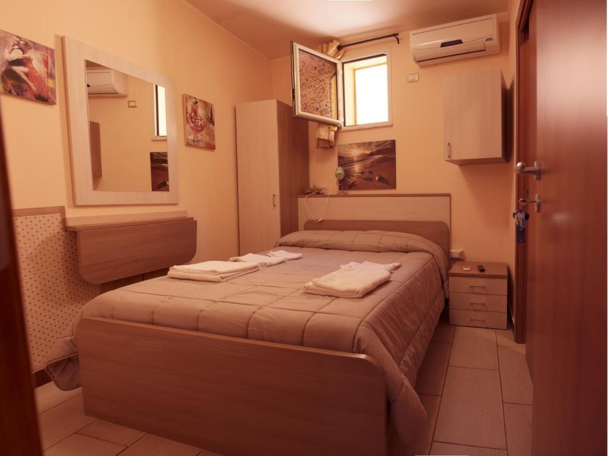 Golden Dreams B&B Reggio di Calabria Eksteriør billede